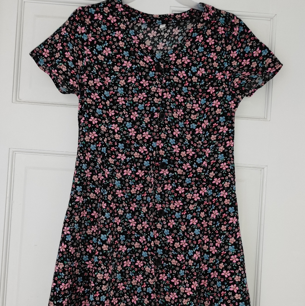 Children's dress, like new. Never worn